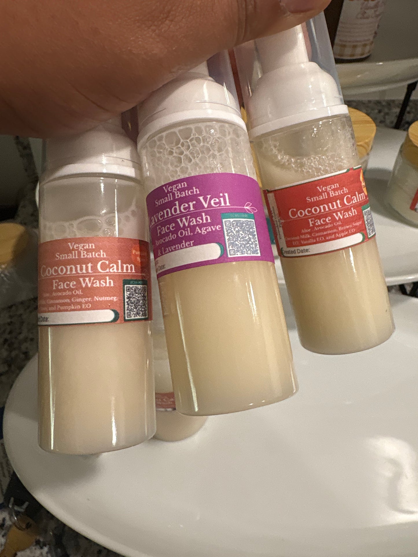 Coconut Calm Face Wash – Hydrating Aloe + Coconut Cleanser