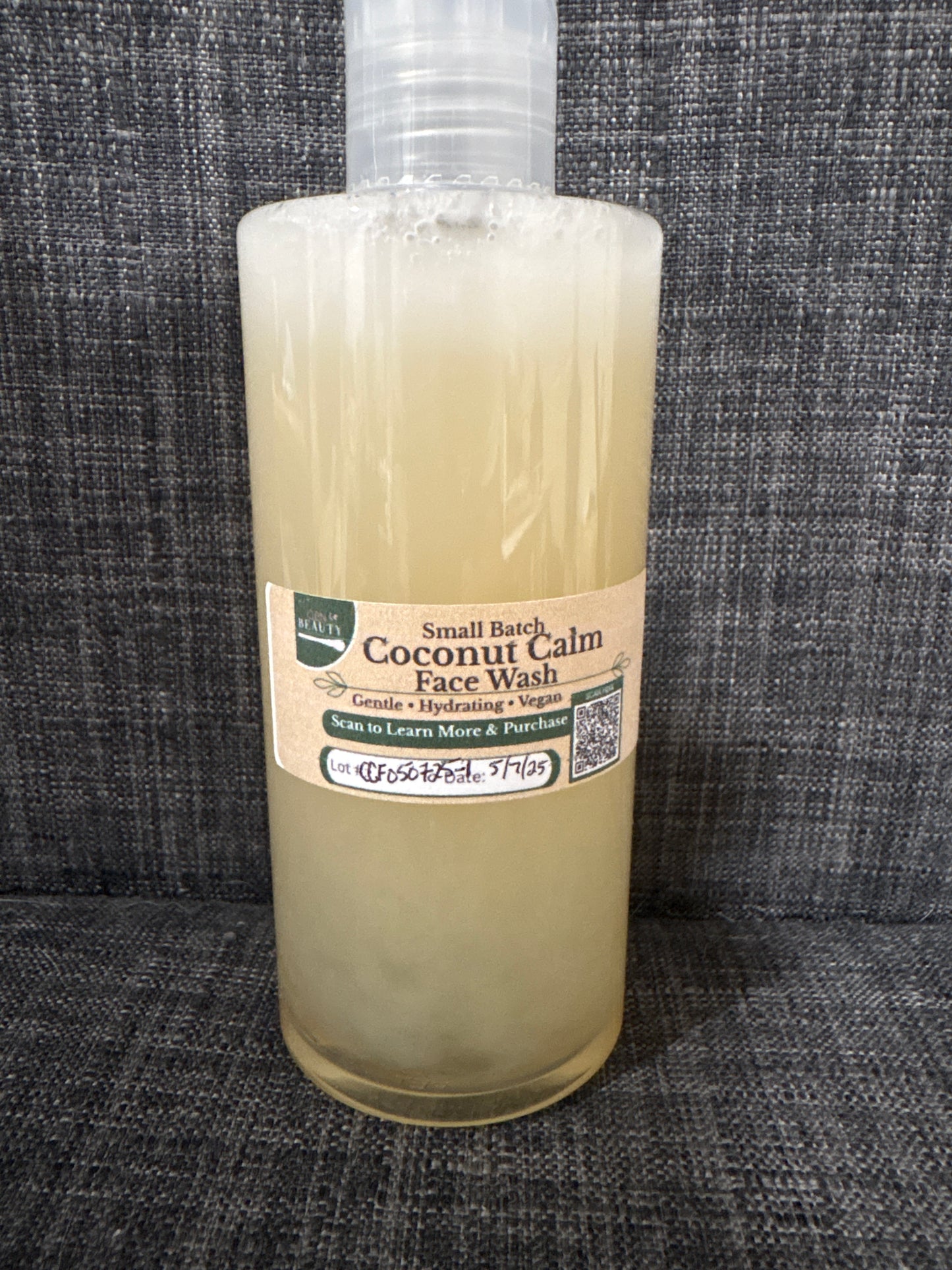 Coconut Calm Face Wash – Hydrating Aloe + Coconut Cleanser